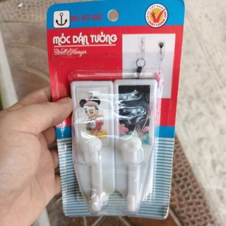 móc dán tường có đinh đóng