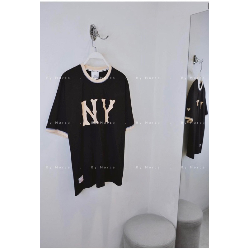 ÁO PHÔNG NYI ĐEN CHỮ VÀNG KÈM MŨ