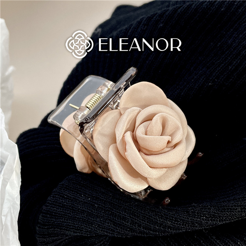 Kẹp tóc nữ càng cua Eleanor Accessories đính hoa hồng phụ kiện tóc 5749