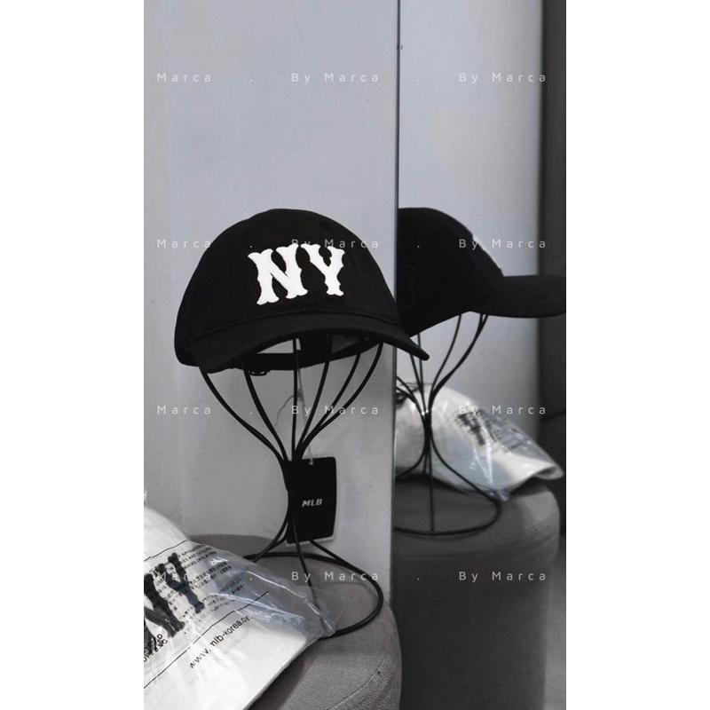 ÁO PHÔNG NYI ĐEN CHỮ VÀNG KÈM MŨ