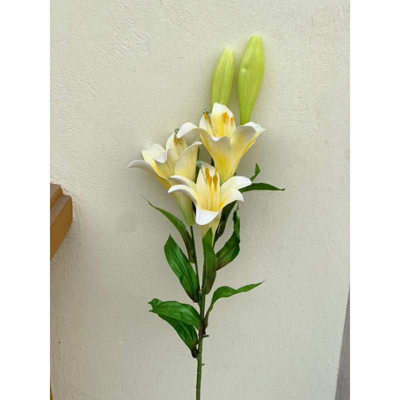 Hoa giả,hoa ly xốp 3bông