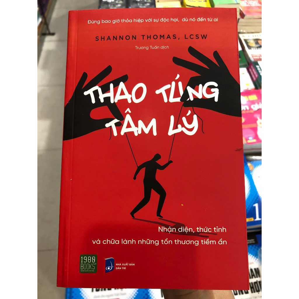 Sách - Thao túng tâm lý