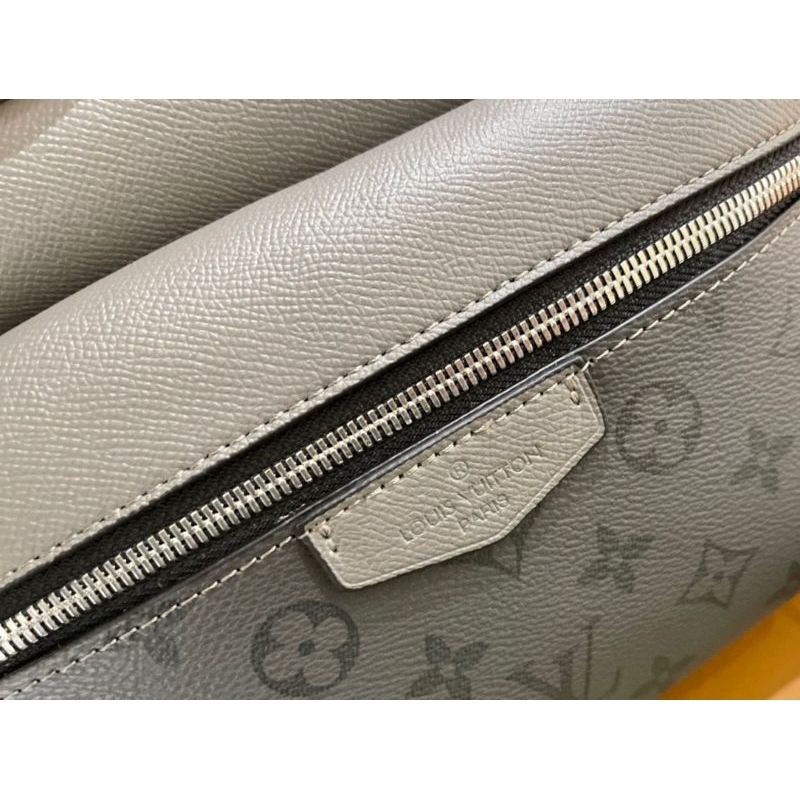 Túi đeo chéo nam LV Mesenger hàng super  sz25cm màu ghi mới nhất cực đẹp fullbox hãng