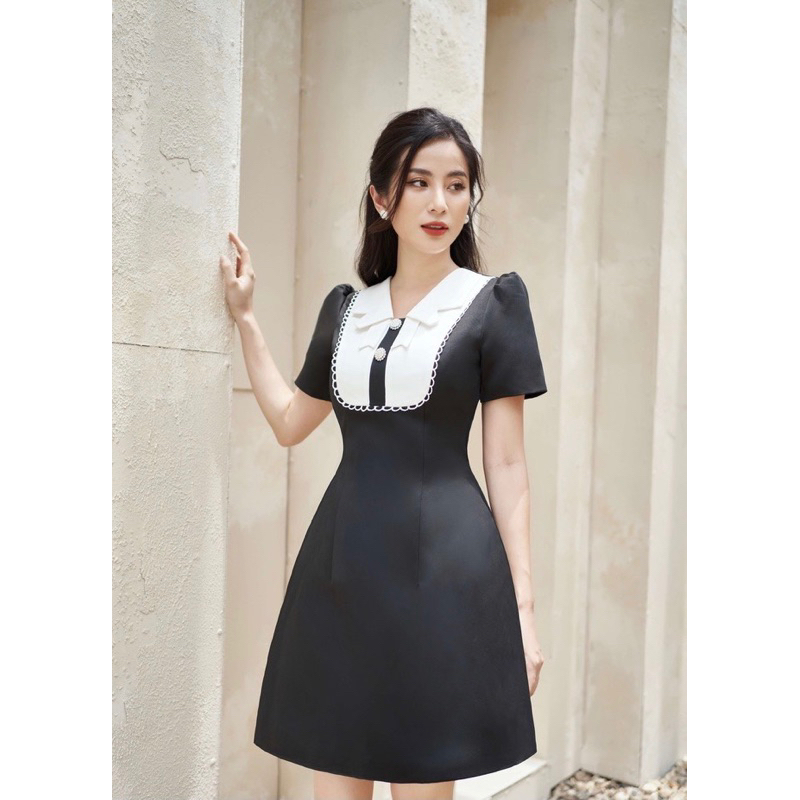 Váy đen ngắn tay dáng chữ A phối cổ bèo nơ nhí tiểu thư BABY ORRI DRESS