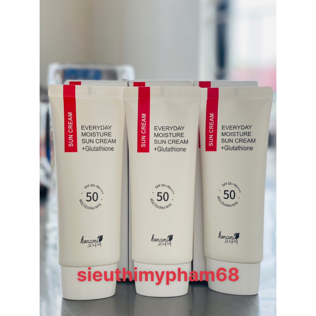 Kem Chống Nắng Lên Tone KONAMI Hàn Quốc Everyday Moisture Sun Cream + Glutathione SPF 50+ PA++++ 70 ML