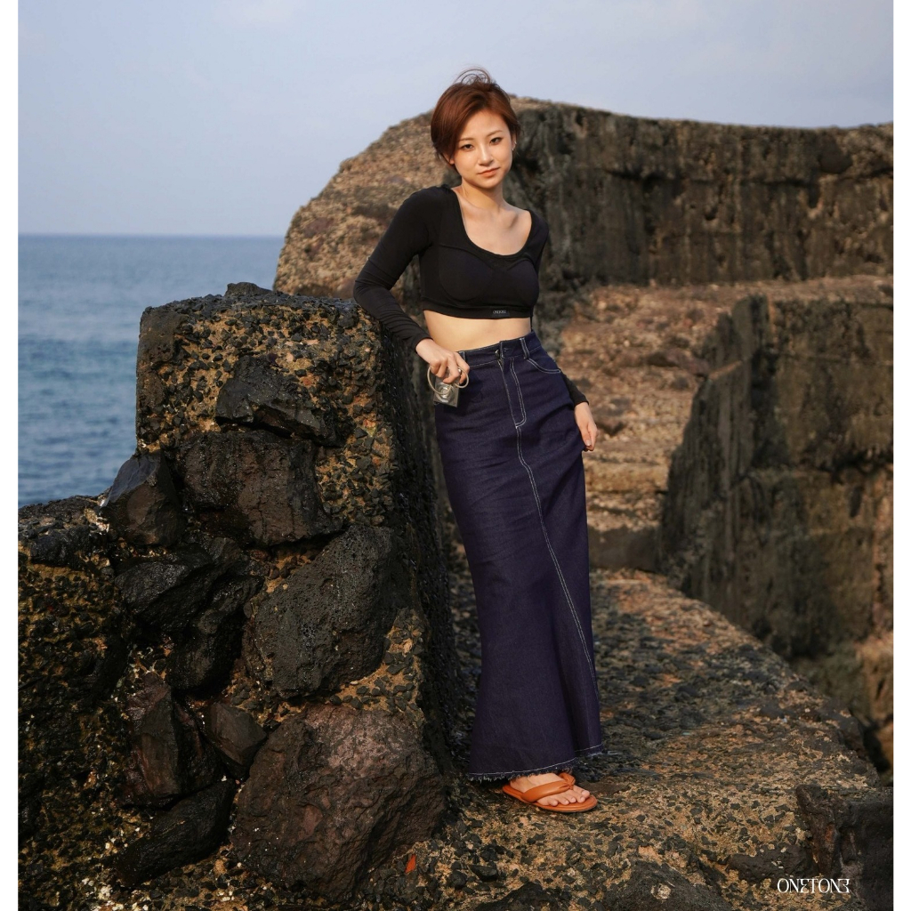 Set đồ bơi nữ Onetone dài tay cổ vuông Pattaya