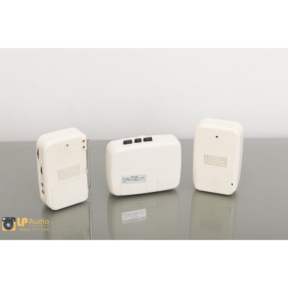 Vali Radio Cassette TWINBIRD - white