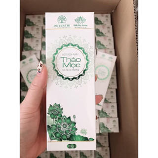 Bột Rửa Mặt Thảo Mộc Nhất Mộc Hương Bách Y Sâm Lọ 80gr