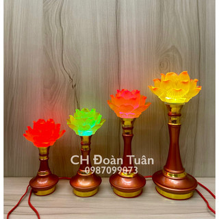 Một cặp đèn thờ hoa sen vàng nhiều chế độ đổi màu