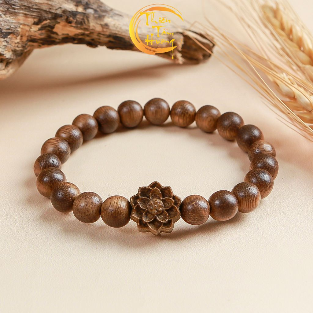 Vòng Tay Trầm Hương Tròn Đơn Mix Hoa Sen làm từ Trầm Hương rừng tự nhiên mang lại nhiều Tài Lộc - May Mắn