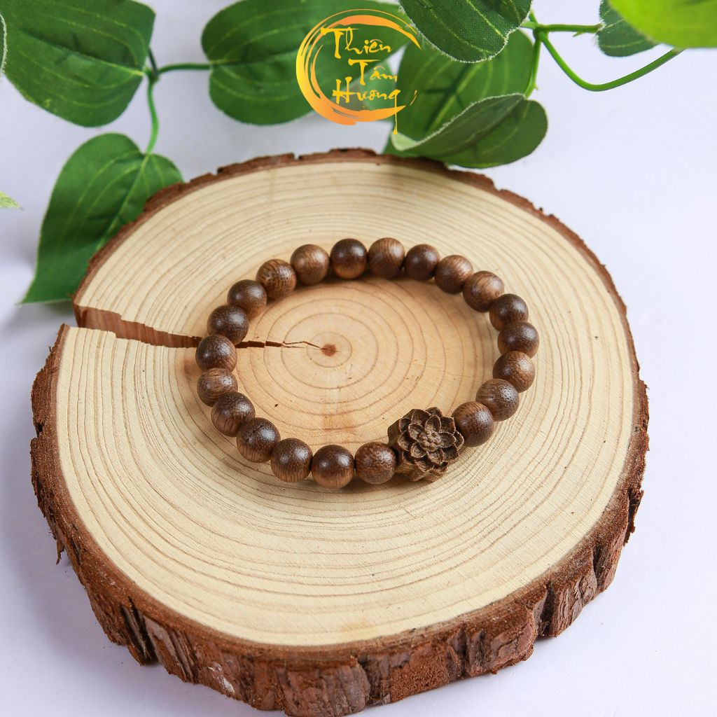 Vòng Tay Trầm Hương Tròn Đơn Mix Hoa Sen làm từ Trầm Hương rừng tự nhiên mang lại nhiều Tài Lộc - May Mắn