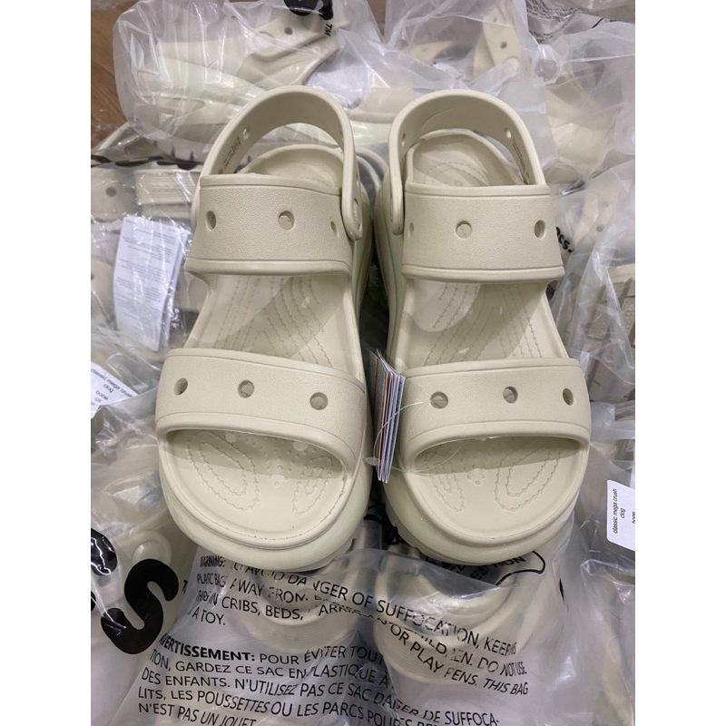 Sandal Crush Cross viền bóng đế răng cưa cao 7-8cm- tặng kèm 10 sticker xinh