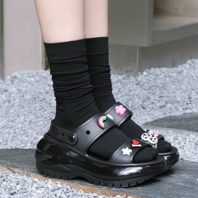 Sandal Crush Cross viền bóng đế răng cưa cao 7-8cm- tặng kèm 10 sticker xinh