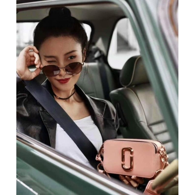 Túi đeo chéo Mác da thật sang chảnh