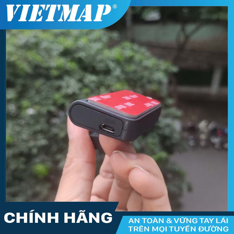 Giá treo tích hợp GPS cho camera hành trình Vietmap C65