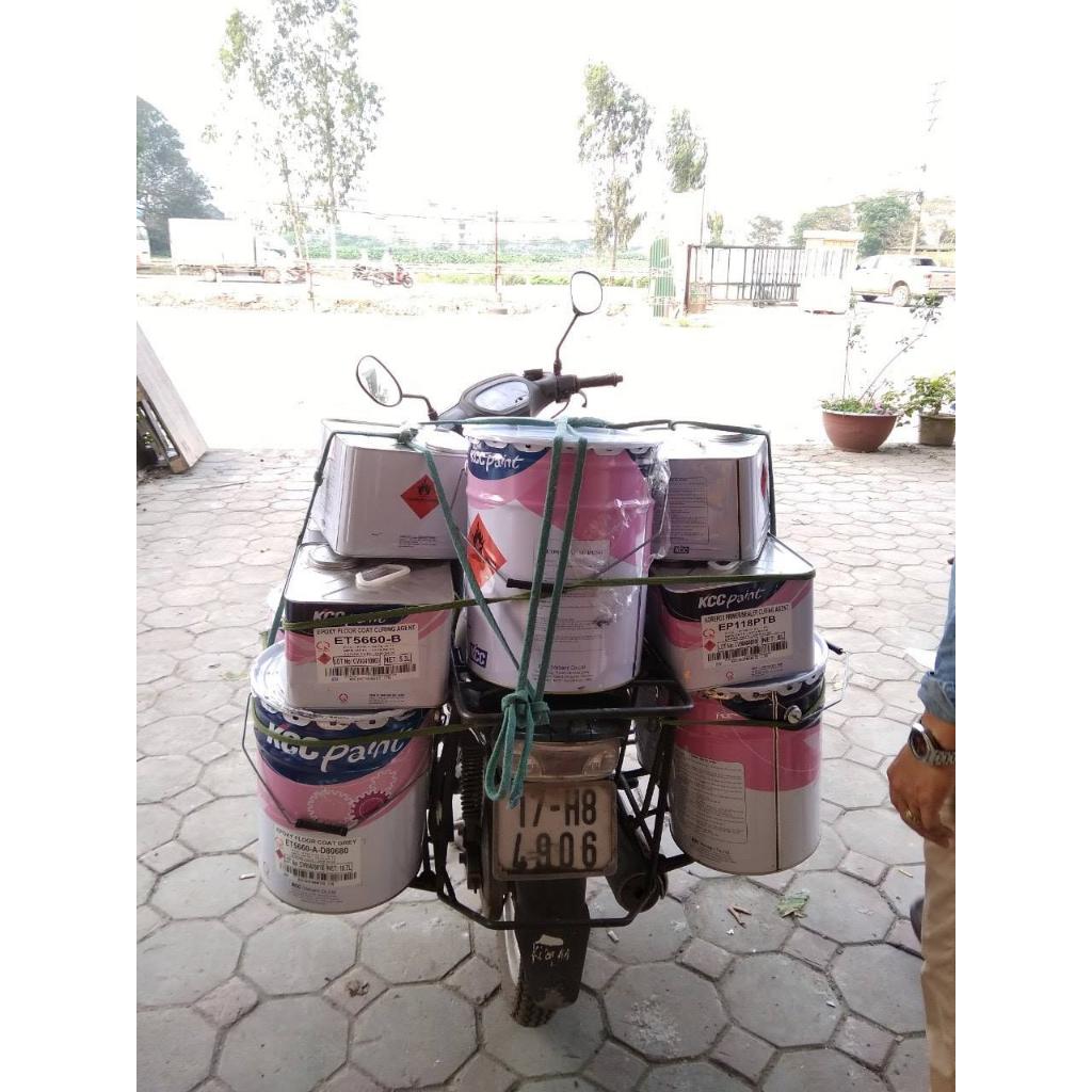 Sơn Epoxy màu ghi xám, sơn trong nhà. Sơn KCC ET5660 D80680. Sơn nền nhà xưởng, nhà kho