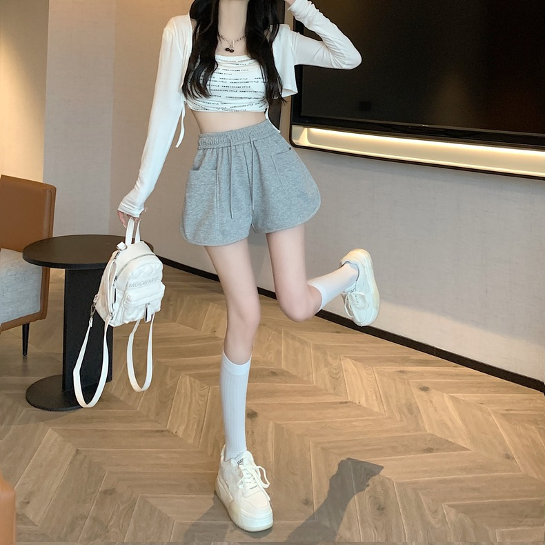 Quần sooc thể thao chất thun da cá túi hộp, quần đùi nữ hot đủ 3 màu