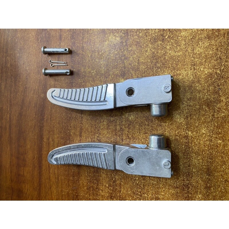 BỘ ĐỂ CHÂN SAU XE ĐIỆN GOGO DIBAO