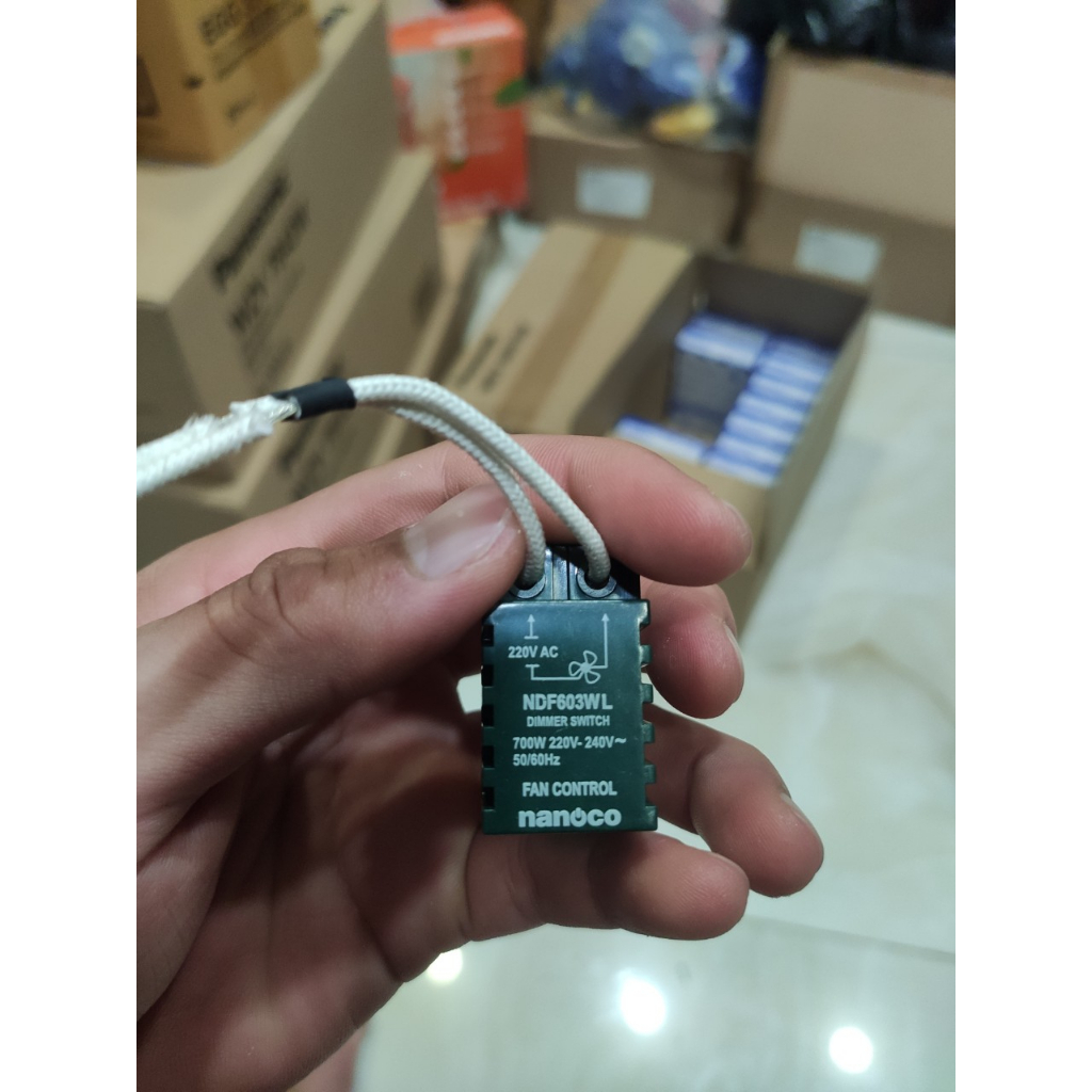 DIMMER, Công Tắt Điều Chỉnh Quạt & Đèn 700w, Chính Hãng Nanoco/ Dòng Wide Pana