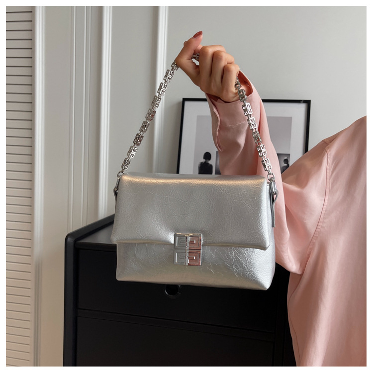 Túi xách nữ đeo chéo đeo vai thiết kế cá tính trendy L06