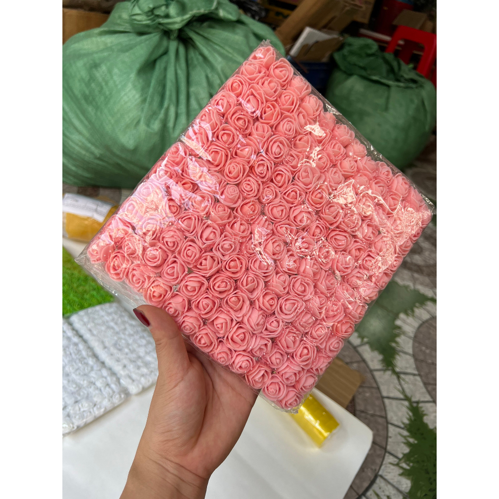 Gói 144 hoa xốp nhí 2cm