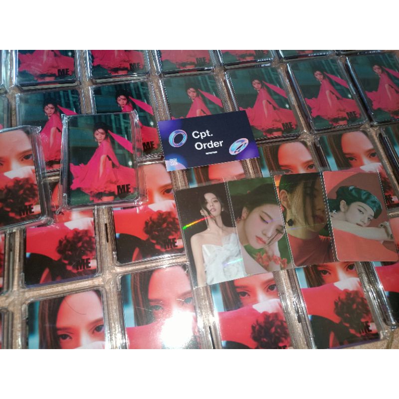 ALBUM JISOO 'ME' TAG LP