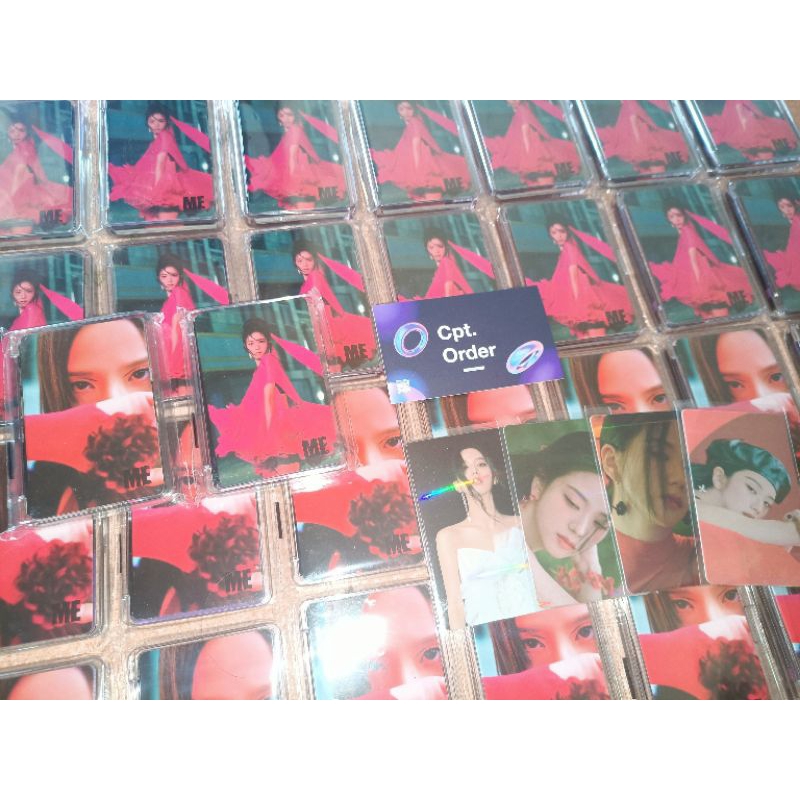 ALBUM JISOO 'ME' TAG LP