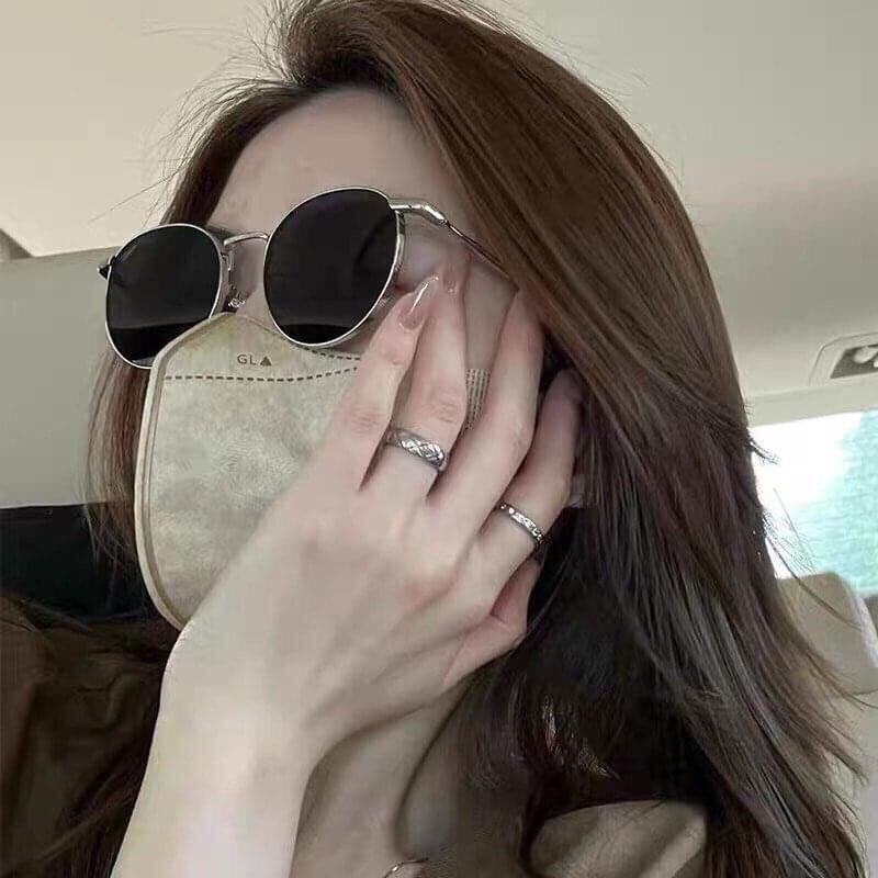Kính mát chống tia UV gọng kim loại xinh xắn