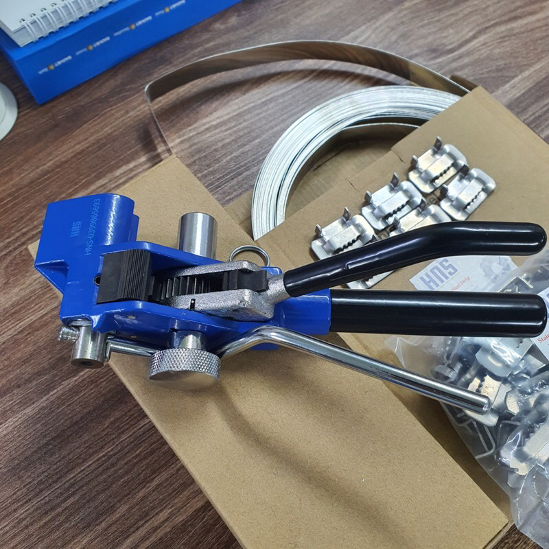 Kìm siết đai inox, tăng đai điện lực, cuộn đai và đầu khoá.