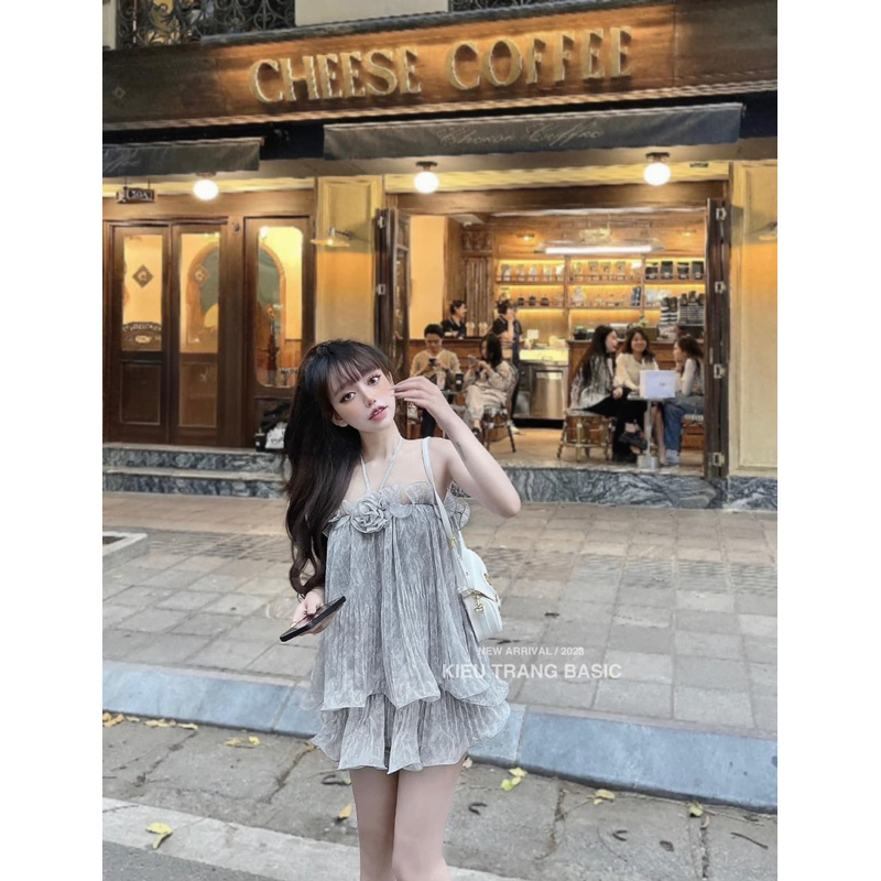 Váy Ren Babydoll Kẻ Sọc Kim Anh Bùi Hot Hit