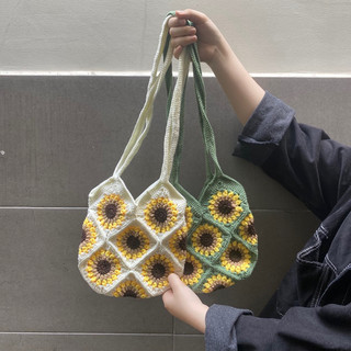 Túi len hoa Hướng dương - Túi đi biển - Handmade