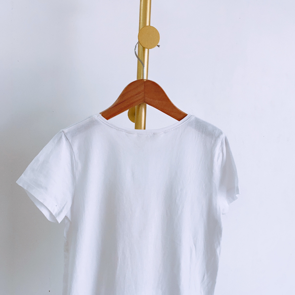 ** ÁO THUN BÉ GÁI HM - CẮT TAG, CHƯA MẶC - MỚI 90%, BỊ LỖI NHẸ