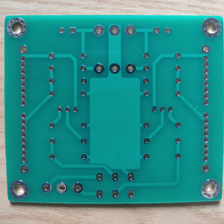 C13 Mạch tiền khuêch đại sử dụng K170