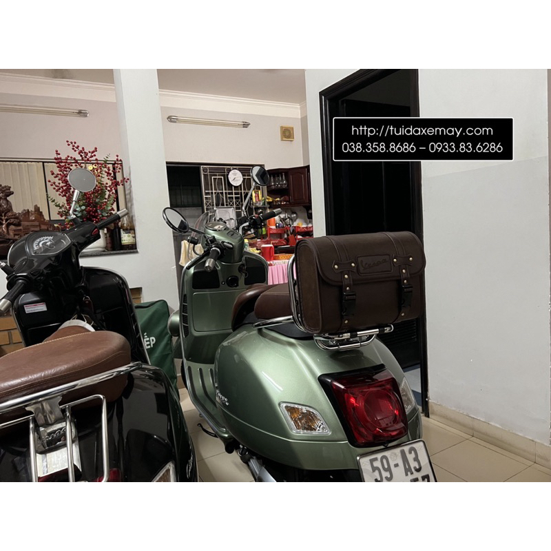Túi da xe vespa vừa A4