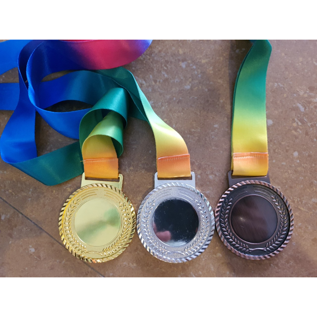 Huy chương bóng đá vàng, bạc, đồng in theo yêu cầu