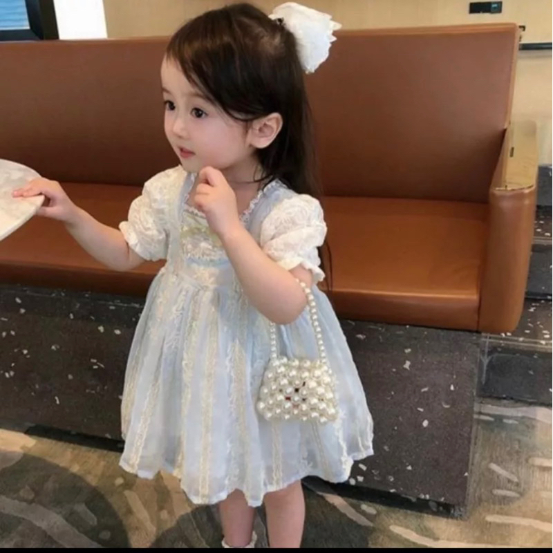 Túi xách mini đính ngọc trai giả dễ thương cho bé gái