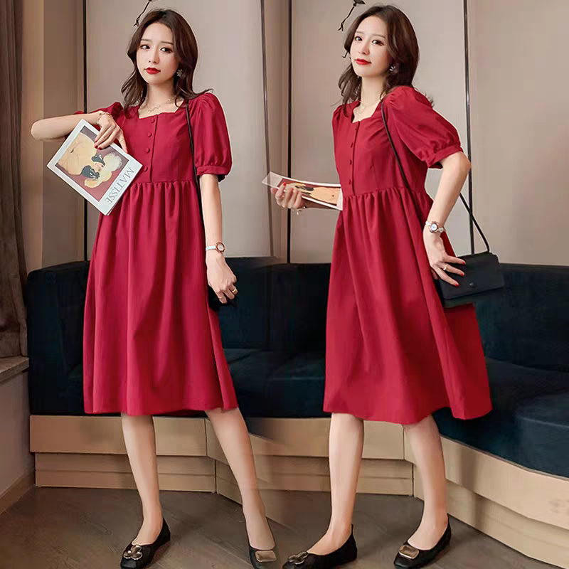 Váy Bầu, Đầm Bầu Đỏ Cổ Chữ U Có Trang Trí Cúc Ngực Cực Xinh