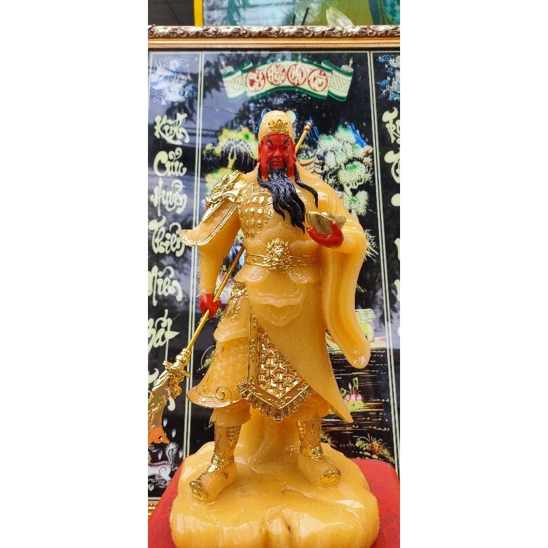 Tượng Đức Quan Thánh Đế Quân.