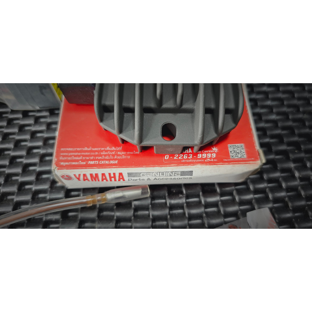 Sạc Spark 135i xài cho exciter 4s-5s , Có bán jack chuyển cho ae xài exciter lên sạc , pass, cao su