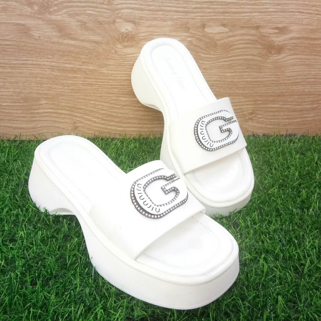 dép bánh mì cao 5cm quai ngang kết khóa kim loại chữ G màu trắng cá tính hiện đại hợp thời trang(giày búp bê vĩnh long)