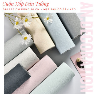 cuộn xốp dán tường, dài 280 cm rộng 50 cm mặt sau có sẵn keo, tráng nhôm chống cháy chống nhiệt