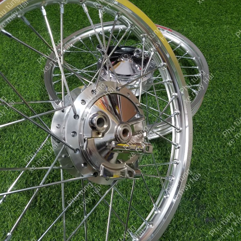 Bánh căm wave dream 2 thắng đùm phanh cơ trước sau niềng thái đen full má đùm trước sau như hình HTH46 MSP C0179