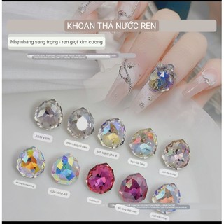 Đá khối nail hình giọt nước nhiều khía sáng lấp lánh kim cương