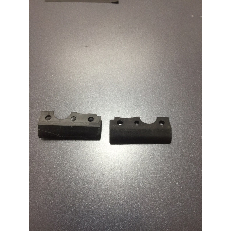 Thay ốp bản lề laptop Dell 5543