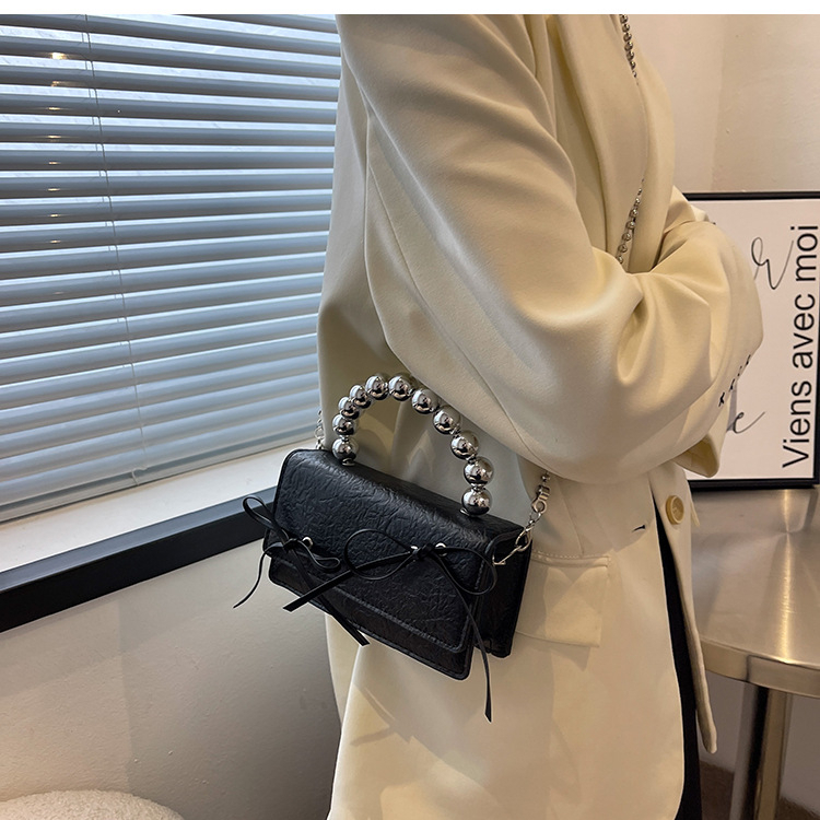 Túi xách đeo chéo mini vuông túi xách nữ đi tiệc cưới sang chảnh thời trang túi cầm tay hottrend 2023 túi dây xích