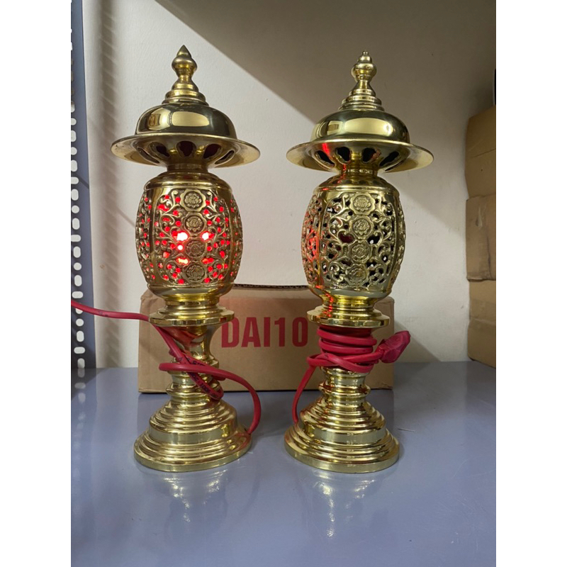 Đèn điện thờ bằng đồng nguyên chất đôi đèn thờ cúng