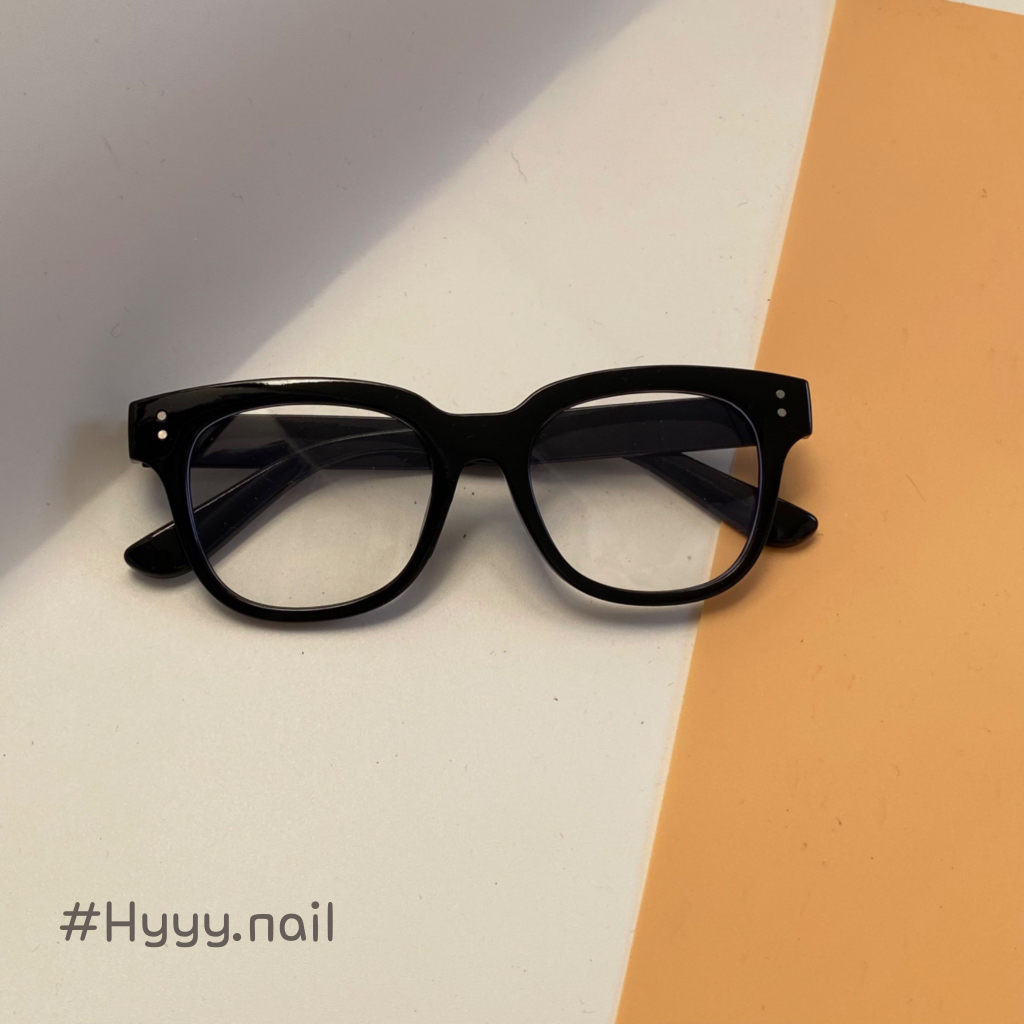 Kính mát gọng vuông bản to, mắt kính trơn nam nữ chất liệu nhựa phong cách ulzzang hot trend 2023 Hy.babekorea