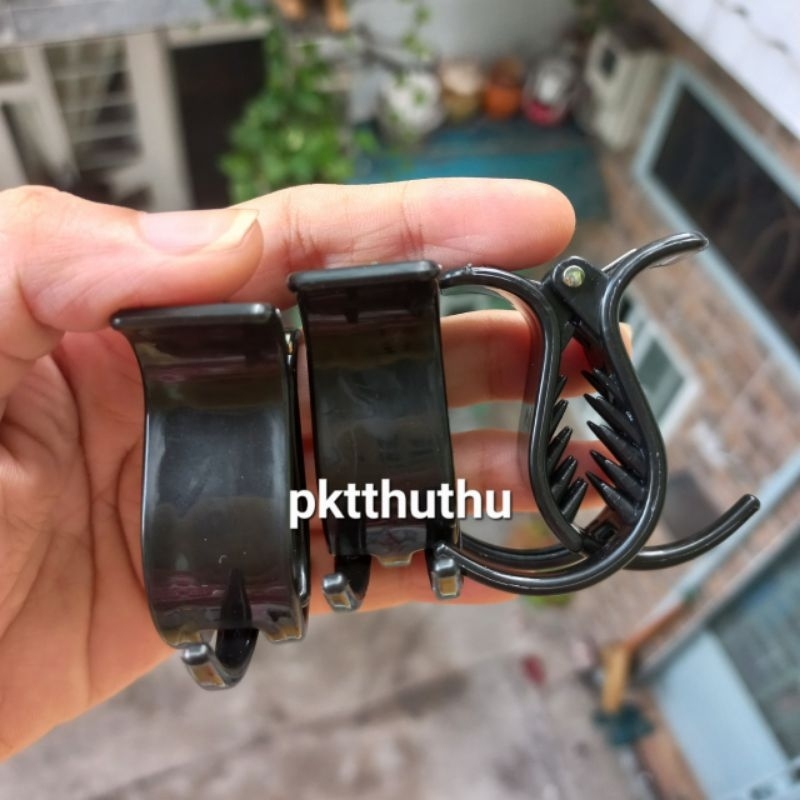 Kẹp tóc 3 răng màu đen bóng