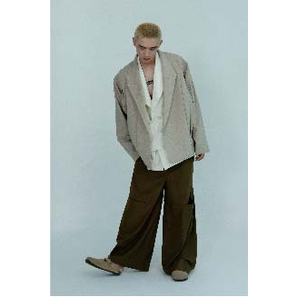 RANDOM PLEAT TROUSERS - QUẦN DÀI CÓ CHI TIẾT XẾP LI Ở ỐNG QUẦN