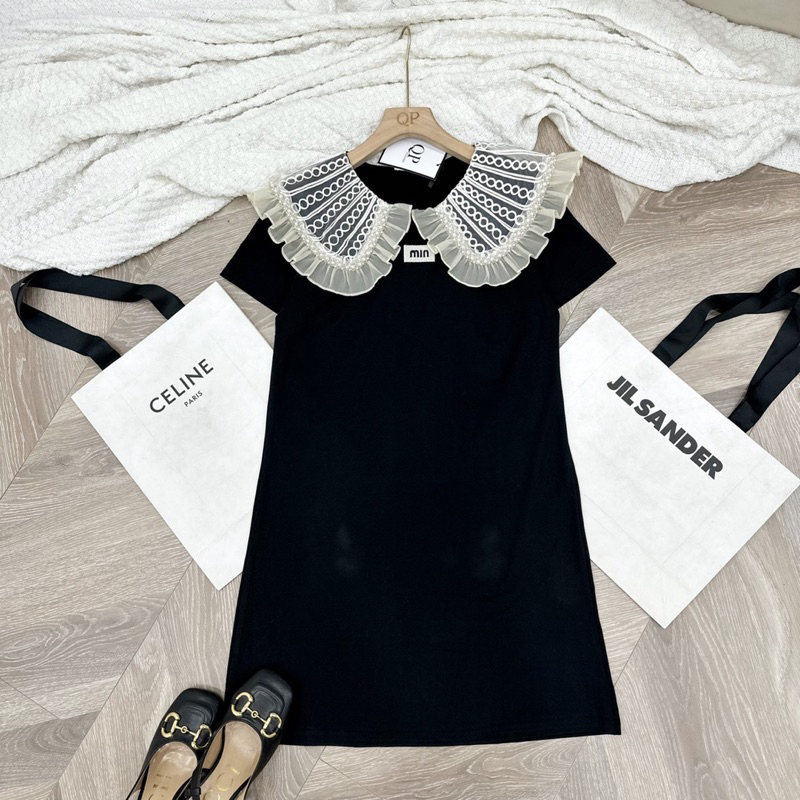 váy cotton suông cổ ngọc ren hàng chuẩn Qp